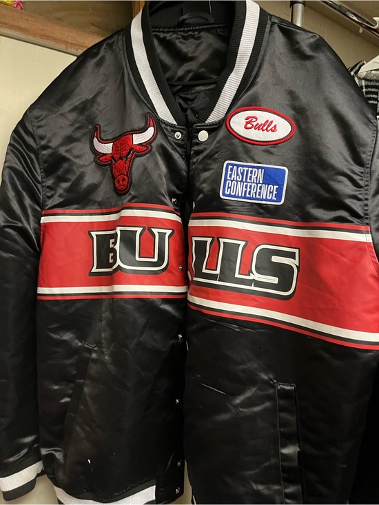 New Era Other - New Era Black and Red Chicago Bulls Varsity Jacket